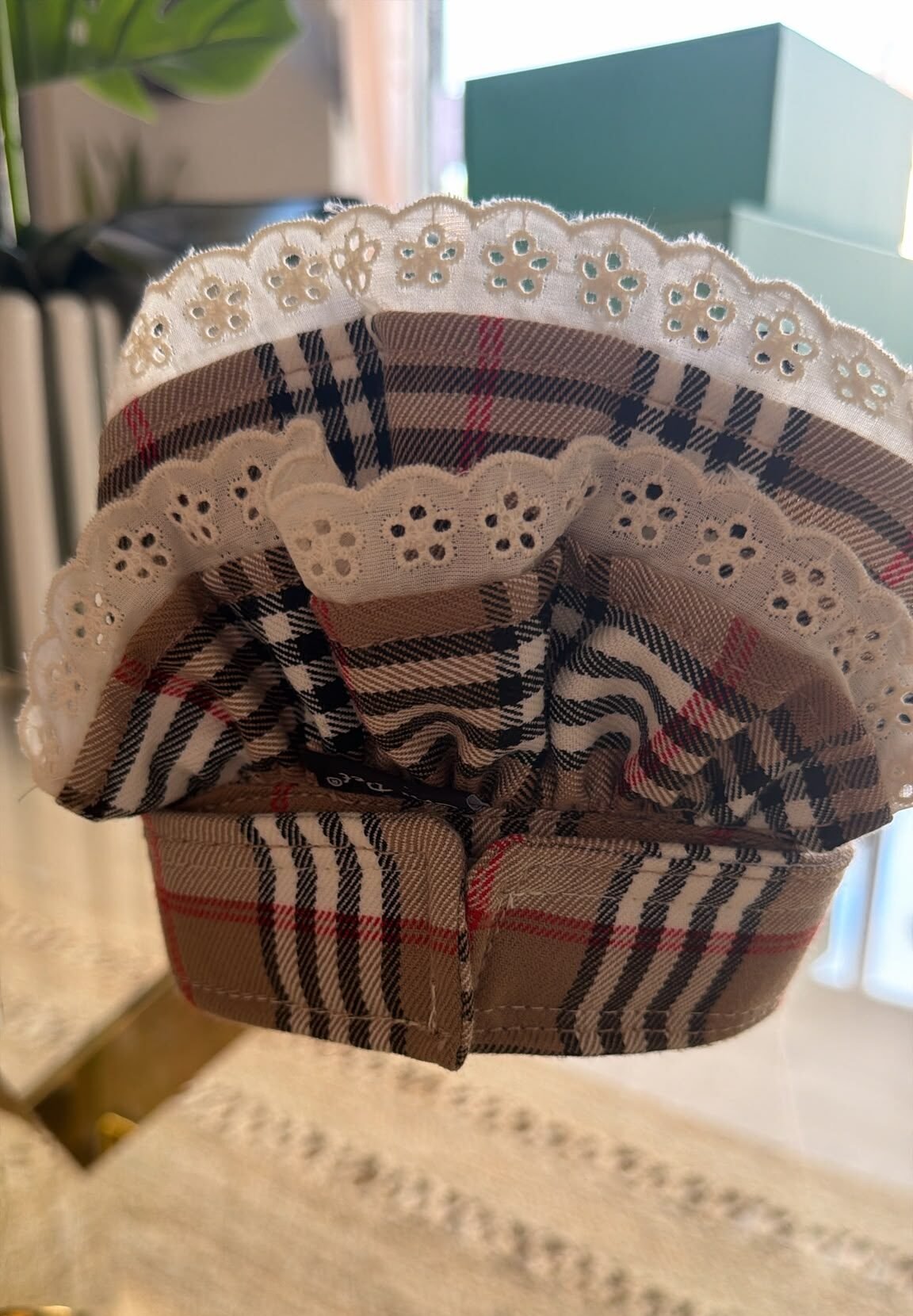 Cueca Higiénica Escocês com Folho Duplo em Bordado Inglês - Image 2