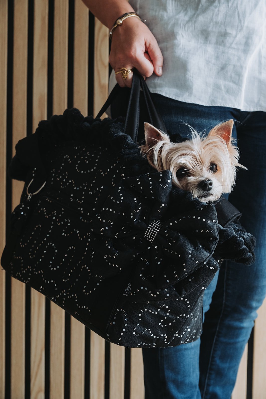 Mala Basket Luxury Premium Ruffle Embroidery